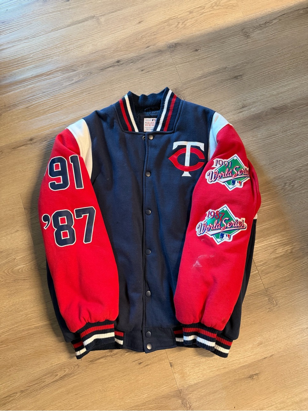 Vintage GIII Sports Carl Banks Minnesota Twins Navy & Red Varsity Jacket